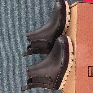 Sperry Torrent Chelsea Rain Boots New